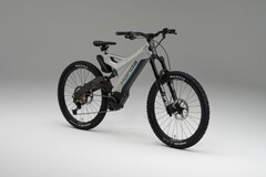 Le vélo électrique conceptuel Honda e-MTB est doté d&#039;un cadre inhabituel avec un bras oscillant (source : Honda)