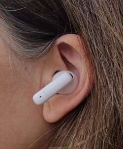Les FreeBuds 6i de Huawei ont des tiges assez courtes