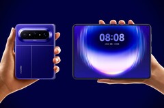 Le Huawei Pura X Max dispose d'un format d'affichage inhabituellement large.