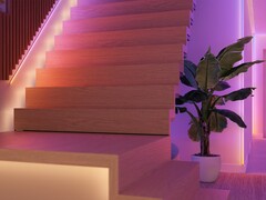 La bande lumineuse Omniglow de Philips Hue (photo) est désormais disponible en Europe. (Source : Philips Hue)