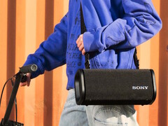 Sony a lancé deux nouveaux haut-parleurs portables sans fil avec des basses améliorées dans la série ULT Power Sound. (Source de l'image : Sony)