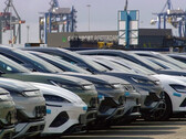 Les ports européens sont encombrés de voitures chinoises (image : RTL NL)
