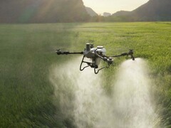 Avec l'Agras T55, DJI s'adresse aux utilisateurs professionnels