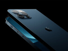 L'iPhone Fold devrait être lancé pour concurrencer le Galaxy Z Fold8, et non le Galaxy Z Fold7. (Image source : ConceptsiPhone)