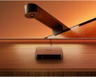 Philips Hue Play Screen Sync avec caméra fisheye (en haut) et boîtier de synchronisation Play HDMI 4K (en bas).