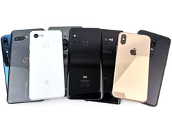 Comparaison des meilleurs Smartphones 2018 en photographie basse luminosité. Appareils de test fournis par ASUS, Google, Huawei, OnePlus, Samsung, Sony et notebooksbilliger.de.