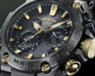 La Casio MRG-B2000RG-3A (photo) semble avoir une texture brossée, presque semblable à de la pierre, sur les bords et les vis hexagonales visibles. (Source de l'image : Great G-Shock World)