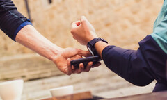 La Garmin Instinct 3 permettra les paiements sans contact Garmin Pay. (Source de l'image : Garmin)