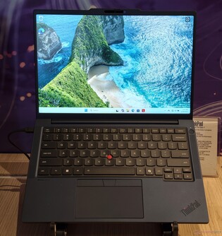 Le Lenovo ThinkPad T14 Gen 7.
