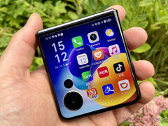 Honor pourrait bien ne remplacer le Magic V Flip que dans un mois, comme le montre la photo. (Source de l'image : Notebookcheck)