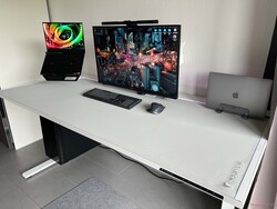 Revue du MAGNUS Pro XL de Sectrelab. L'échantillon test est une gracieuseté de Secretlab.