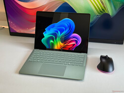 Note moyenne de 88,4 % : Microsoft Surface Laptop 8 13,8