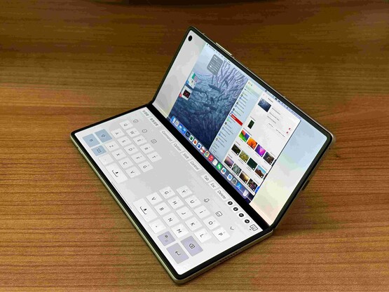 Le Vivo X Fold 3 permettra à ses utilisateurs de contrôler et d'utiliser macOS sans fil. (Source : Ice Universe via Weibo)