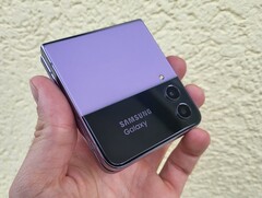 L&#039;écran de couverture du Samsung Galaxy Z Flip5 sera une unité absolue (image via own)