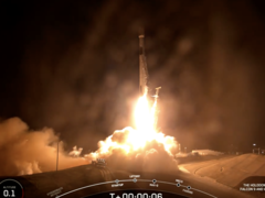 SpaceX lance 21 satellites de téléphonie directe dans l&#039;espace. (Image : SpaceX)