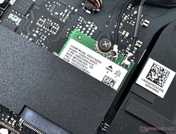 La carte Intel Wi-Fi AX211 offre des taux de transfert stables dans les bandes 5 GHz et 6 GHz