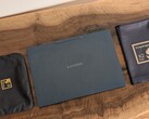 Le dernier modèle de Yoga 7 à écran rabattable de 14 pouces équipé d'un processeur Snapdragon offre une autonomie plus de deux fois supérieure à celle de son équivalent équipé d'un processeur AMD