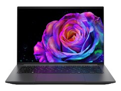 L'Acer Swift X 14 (SFX14-73G) pèse 1,58 kg. (Source de l'image : Acer)