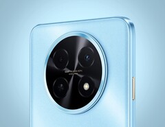 Le Huawei Nova 14i est tout sauf compact grâce à son énorme écran de 6,95 pouces (Image source : Huawei)