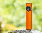 La lampe torche Olight ArkPro Ultra est désormais disponible dans une nouvelle couleur « Amber Orange ».