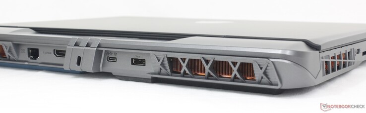 Arrière : RJ-45 à 2,5 Gbps, HDMI 2.1 (8K @ 60Hz / 4K @ 120Hz), USB-C 3.2 Gen. 2 avec DisplayPort, adaptateur secteur