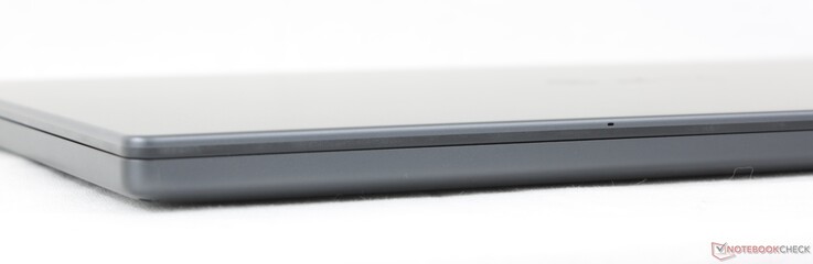 Avant : Pas de ports