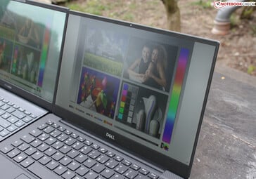 XPS 13 9305 IPS Full HD (droite, mat) versus Asus ZenBook UX325EA OLED Full HD (gauche, brillant)