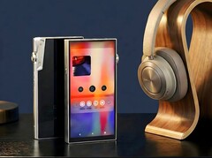 iBasso propose également le lecteur de musique DX340 en édition limitée Titanium.