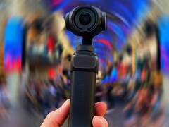 L'Insta360 Luna Pro aura une seule caméra (image éditée de l'Insta360 Luna Ultra).