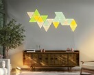 Le module d'éclairage mural Philips Hue se connecte aux panneaux Nanoleaf compatibles, comme illustré.