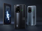 Le smartphone de jeu Black Shark 5 Pro est lancé à 799 USD avec un écran tactile OLED de 144 Hz, un taux d'échantillonnage de 720 Hz, un refroidisseur à chambre à vapeur, une charge rapide de 120 W et un SoC Snapdragon 8 Gen 1 de 4 nm