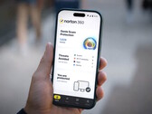 Norton 360 Genie Scam Protection aide les utilisateurs à éviter les cybermenaces grâce à l'IA. (Source de l'image : Norton)