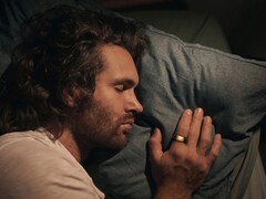 La RingConn Gen 2 a été présentée comme une bague intelligente plus légère. (Source de l'image : RingConn)