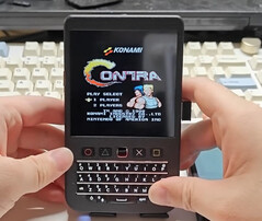 Le HackberryPi est également adapté aux jeux rétro. (Source de l'image : ZitaoTech)