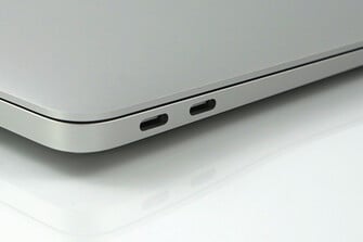 MacBook Air : 2x USB-C avec Thunderbolt 3