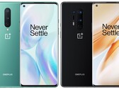 Les OnePlus 8 et OnePlus 8 Pro ont un emplacement à gauche pour le trou de la caméra selfie. (Source de l'image : OnePlus - édité)