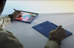 Microsoft propose la nouvelle Surface Pro dans un nombre de références bien plus important que ses prédécesseurs. (Source de l'image : Microsoft)