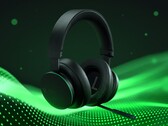 Le casque sans fil Xbox offre jusqu'à 15 heures d'autonomie de batterie. (Source de l'image : Microsoft)