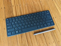 Stylo actif et clavier externe inclus