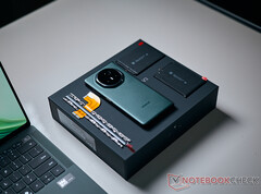 Le Magic V3 pourrait ne pas atteindre son premier anniversaire avant d'être remplacé. (Source de l'image : Notebookcheck)