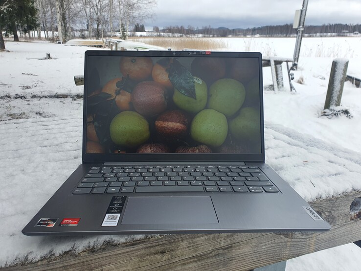 Pc Portable Lenovo IdeaPad 110 / i3 6é Gén / 4 Go / Noir + Clé 4G