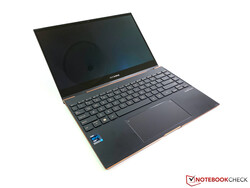 En test : l'Asus ZenBook Flip S UX371. Modèle de test aimablement fourni par Asus Allemagne.