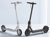 Le Mijia Electric Scooter 3 Youth Edition pèse environ 13 kg (29 lbs). (Image source : Xiaomi)