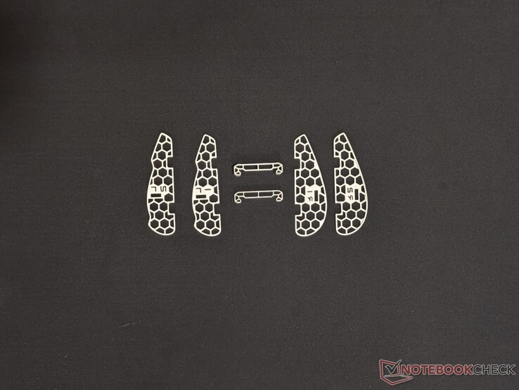 Les six entretoises sont incluses dans le paquet.