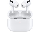 Selon le rapport Mac Otakara, nous pourrions voir une mise à jour de Apple AirPods Pro dès le mois d'avril (Source de l'image : Apple)