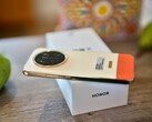 Robuste et doté d'une autonomie exceptionnellement longue : l'Honor X80 Pro Max est un appareil hors du commun.