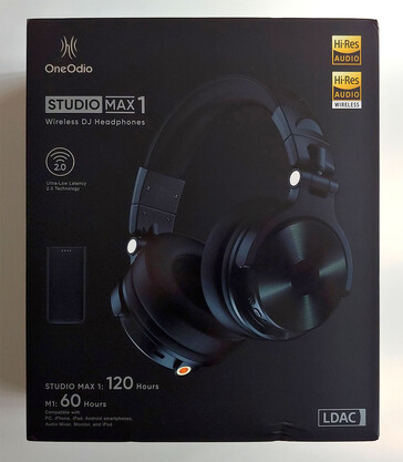 Devant. (Source de l'image : Notebookcheck)