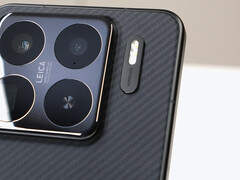 Il semble que le Xring O1 du Xiaomi 15S Pro soit à égalité avec le Snapdragon 8 Elite du Xiaomi 15 Pro sur AnTuTu. Photo : le nouveau téléphone. (Source de l'image : Lu Weibing)