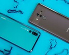 Huawei lance de nouvelles mises à jour de ses anciens smartphones phares. (Source de l'image : NextPit)