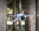 Le Mini 3 Pro pourrait bientôt être rejoint par un drone moins cher également vendu sous la série Mini 3. (Image source : DJI)